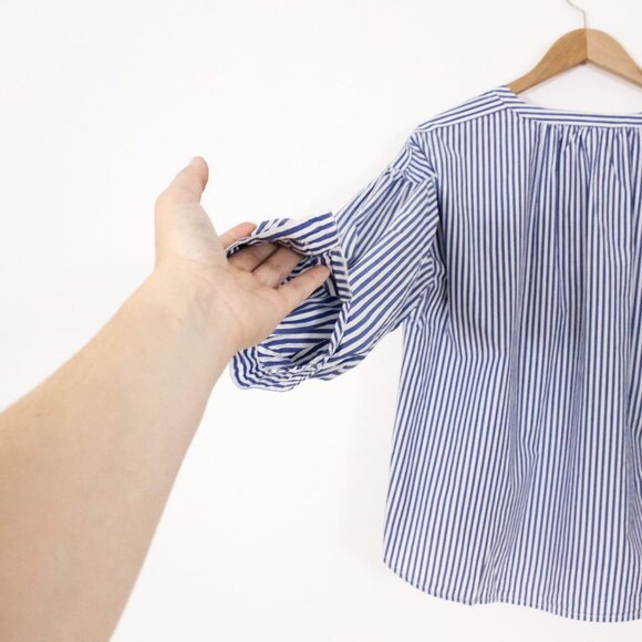 *Gap Striped Cotton Long Sleeve Stripe Ruffle V-neck Blouse - Picture 8 of 8